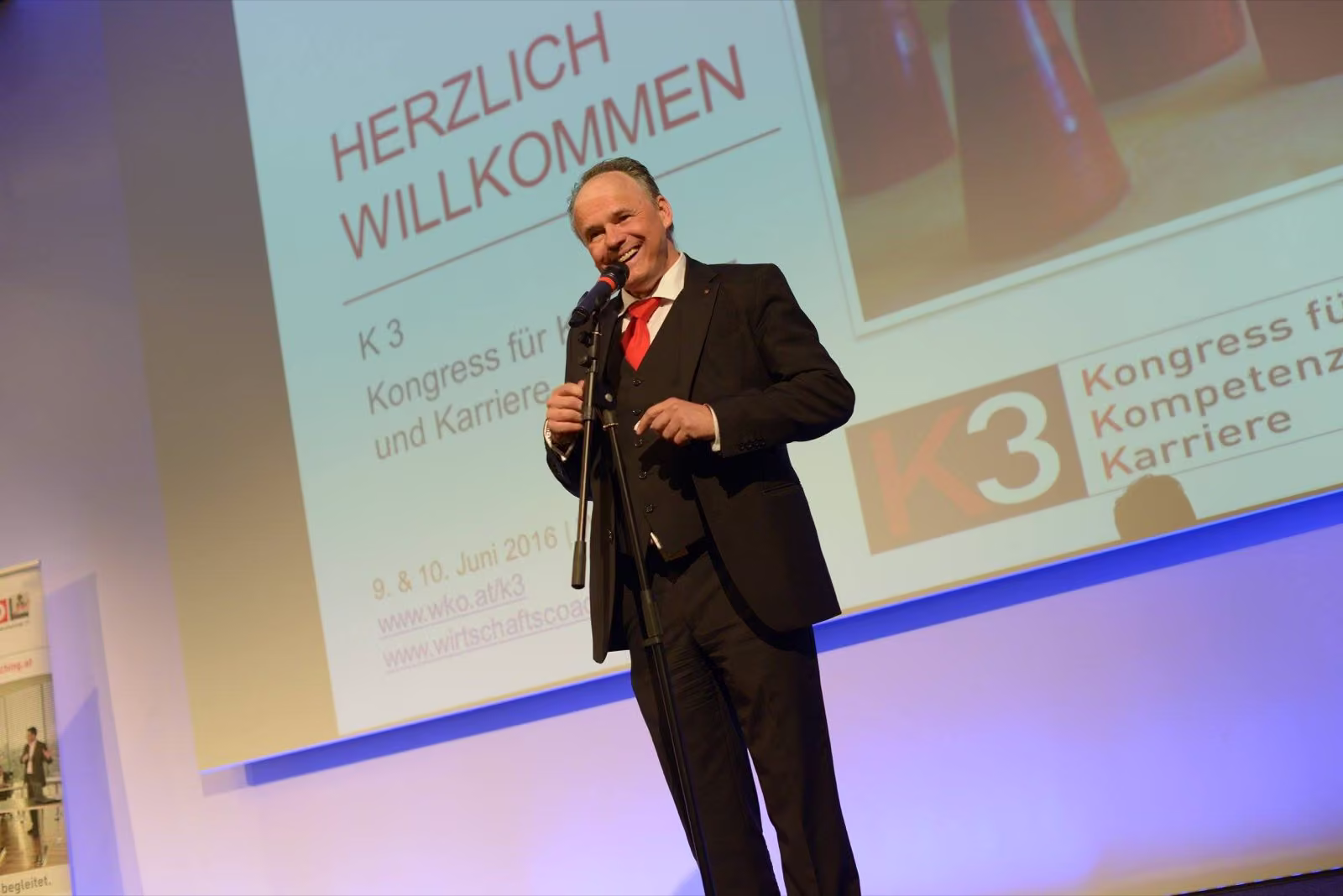 Axel Blanck moderiert den K3-Kongress für Kompetenz und Karriere des WIFI Graz